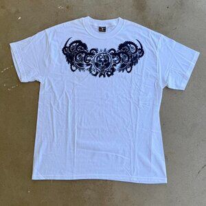 Y2K VINTAGE WHITE & BLUE SKULL GRAPHIC SHIRT